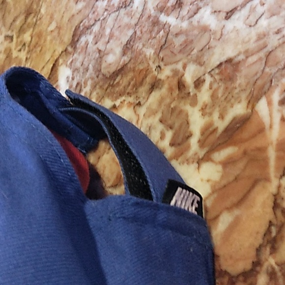 Nike blue and white youth ball cap - Picture 6 of 7